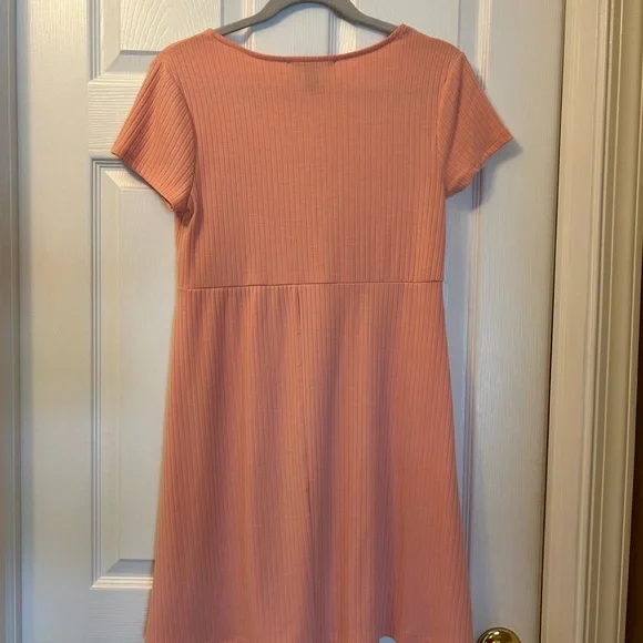 Forever 21 Coral V-Neck Dress - Picture 8 of 9